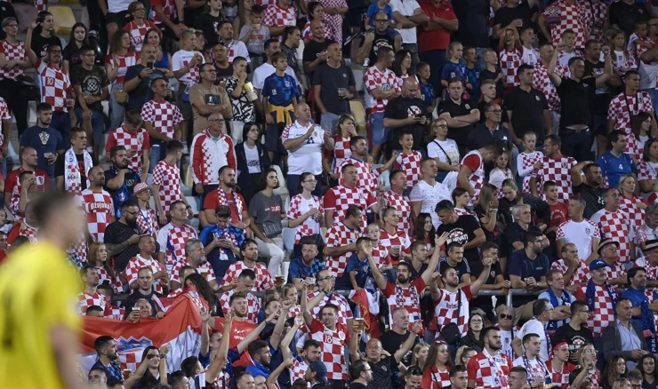 Lijepa atmosfera na utakmici Hrvatska - Latvija