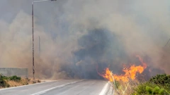 Nastavljaju se borbe s požarima u Grčkoj