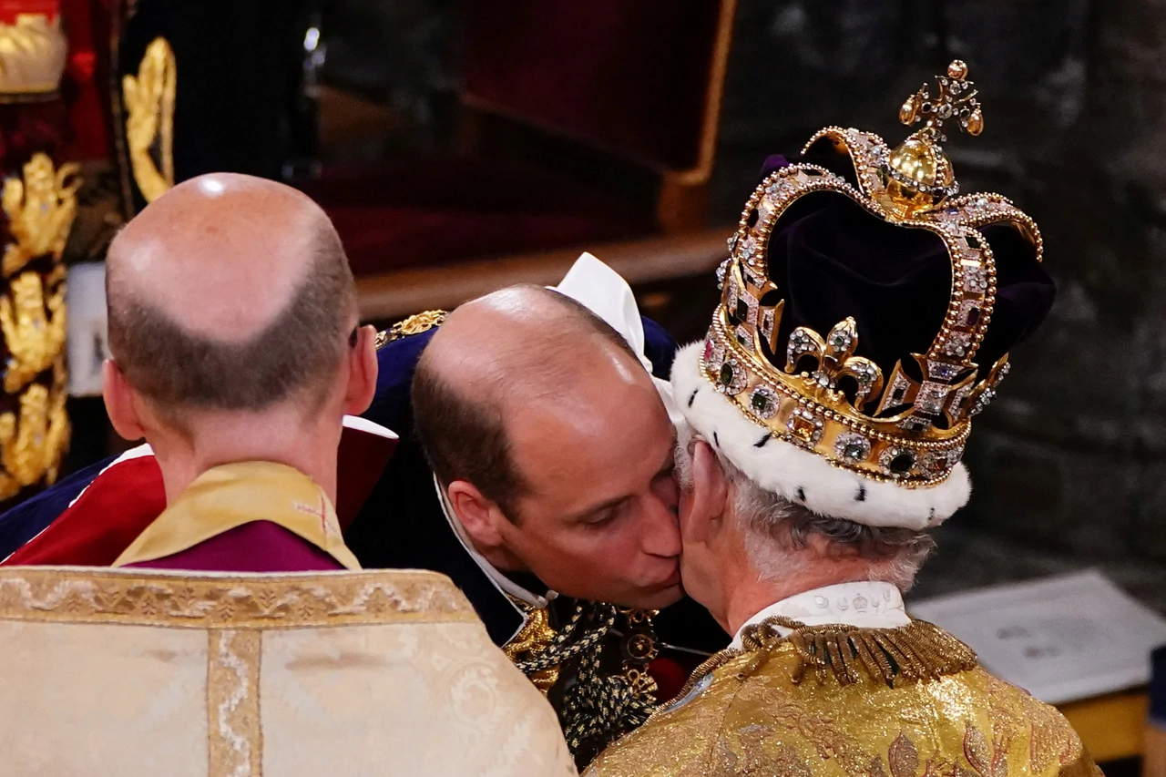 Princ William ljubi kralja