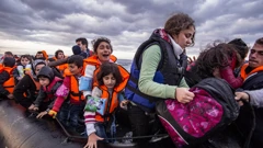 Izbjeglice stižu na grčki otok Lezbos, 2015.