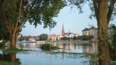  Drava se prelila na šetnicu u Osijeku 