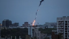 Zračna uzbuna u Kijevu, oboren najmanje jedan dron