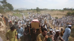 Sprovod stradalih u bombaškom napadu u Pakistanu