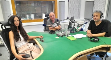 Tulić, Petrović i Krivac na obedu u studiju Radio Rijeke