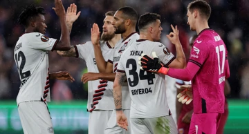Slavlje igrača Bayera nakon prolaska u polufinale Europske lige