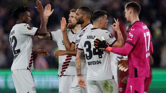 Slavlje igrača Bayera nakon prolaska u polufinale Europske lige