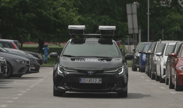 Automobili opremljeni kamerama pomažu u kontroli naplate parkiranja