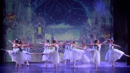 Prizor iz baleta "Snježna kraljica" u Osijeku