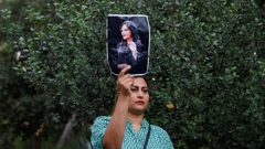 Nastavljaju se noćni prosvjedi u Iranu
