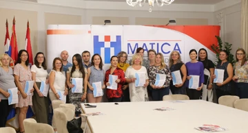 Svečana podjela uvjerenja o završenom programu za stjecanje kompetencija iz hrvatskog jezika