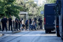 Nastavljaju se ispitivanja navijača u Ateni, Foto: Yiannis Panagopoulos/EUROKINISSI/Pixsell