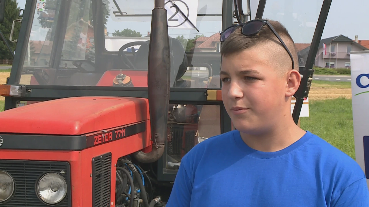 Darijan Možić, 12-godišnji orač, Foto: Regionalni dnevnik/HTV/HRT