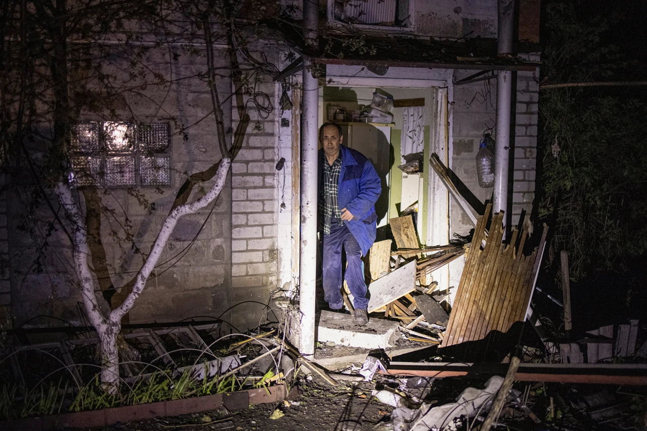 Oštećenja na kući u selu pored Harkiva, Foto: Yevhen Titov/REUTERS