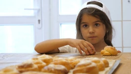Kruh u ruke najmlađima
