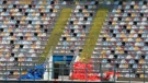 Uništene sjedalice na stadionu na Rujevici