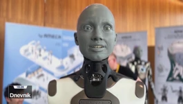 Robot Nadine, demonstracija tehnoloških postignuća