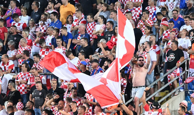 Hrvatski navijači na utakmici protiv Latvije u Rijeci