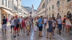 Dubrovnik u vrijeme turističke sezone
