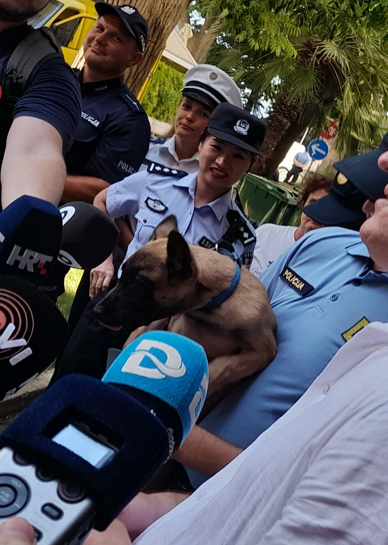 Policijski pas Maks