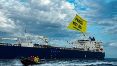 Greenpeacov prosvjed kod ruskog tankera na Kvarneru