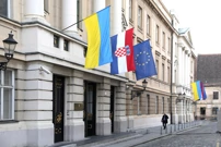 Ukrajinska zastava na zgradi Sabora , Foto: Patrik Macek/Pixsell