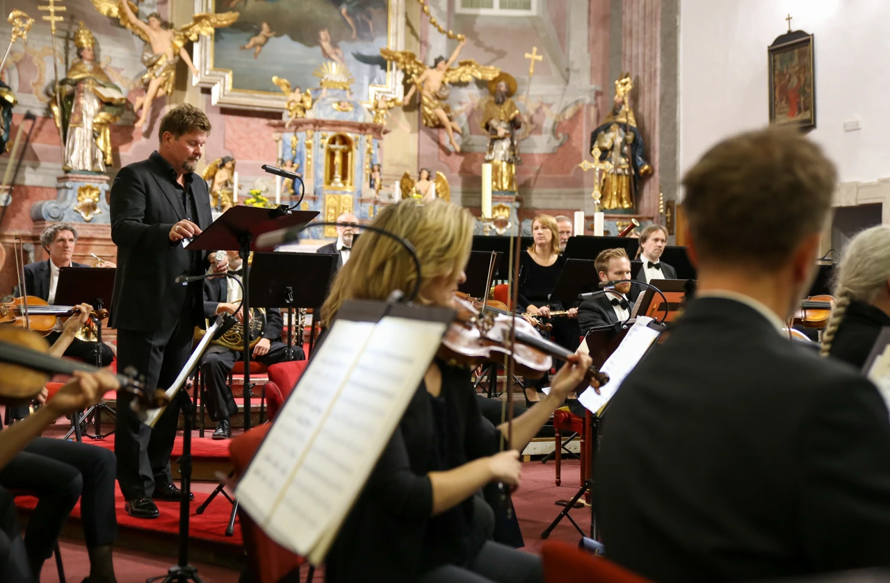 Krešimir Špicer, Simfonijski orkestar HRT-a, Foto: Fotoklub/KADAR SB