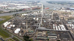 Shellova rafinerija u Rotterdamu