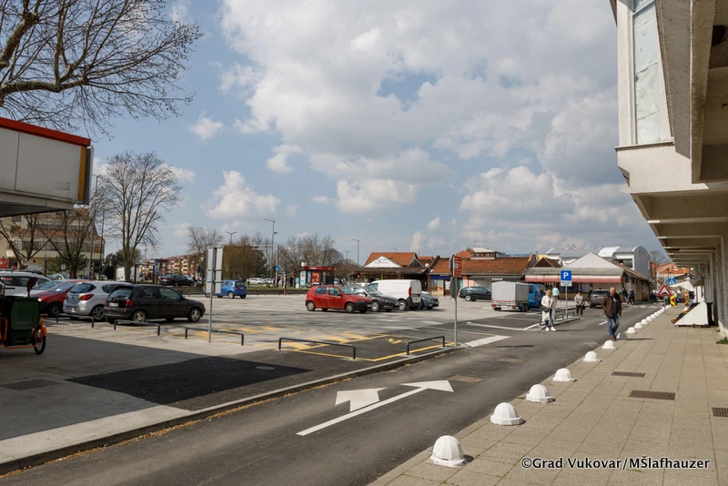 Vukovarska stara tržnica postala parkiralište, Foto: Grad Vukovar/-