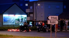 Građani pale svijeće na mjestu stradavanja motorista i biciklista 