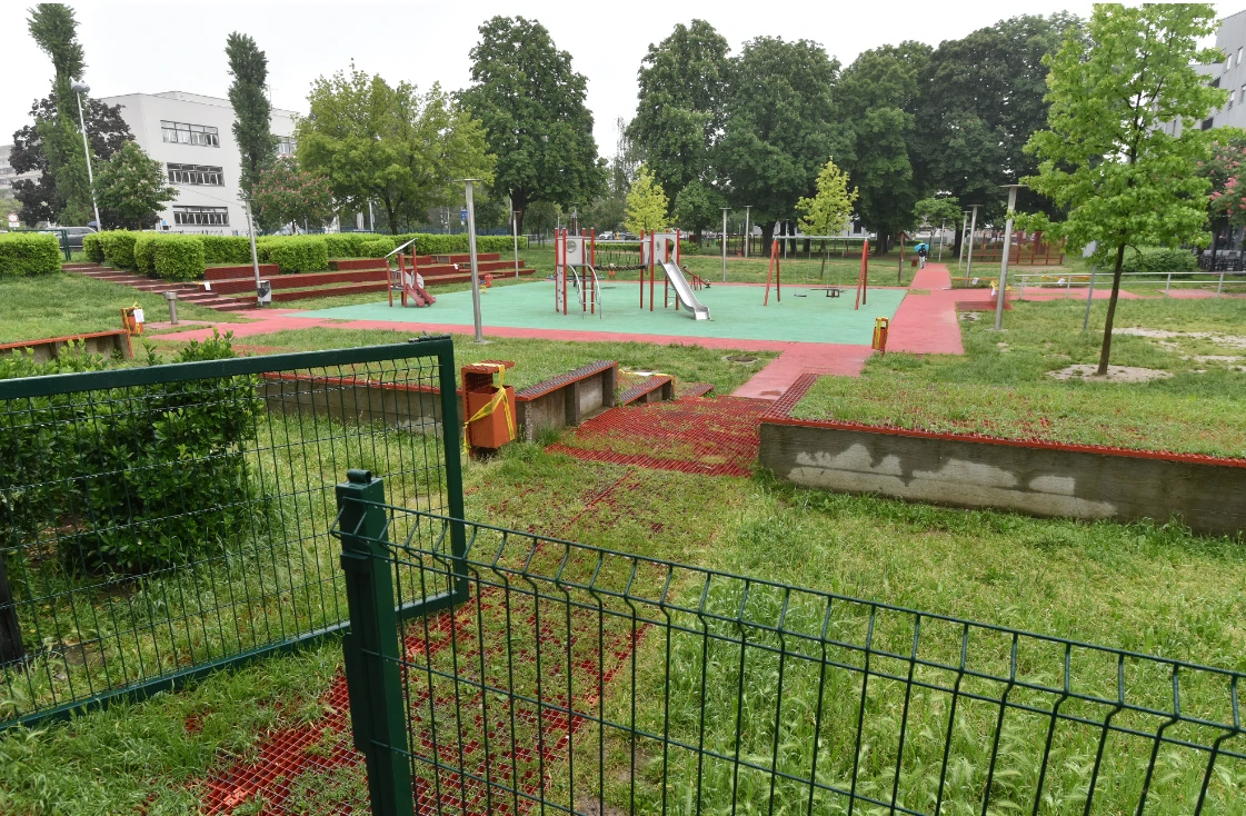 Zagreb: Dječji park Kate Šoljić ocijenjen kao visokorizičan te je ograđen trakama