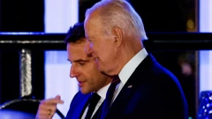 Emmanuel Macron i Joe Biden