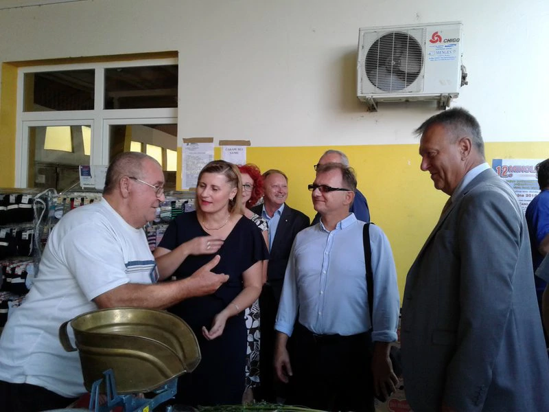 Gradonačelnik Aladić sa suradnicima (foto Ž. Kovačević), Foto: -/-