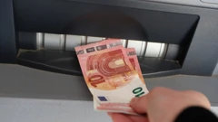 Ponovno uvode naknade za podizanje novca na bankomatima
