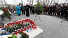 Na drugu godišnjicu smrti Milana Bandića na grob položeni vijenci i upaljene svijeće 