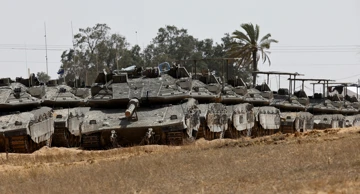 Izraelski tenkovi parkirani blizu južne granice Izraela i Gaze
