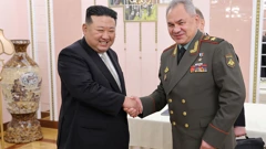 Kim Jong-un i  Sergej Šojgu