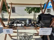 Na sedam štandova predstavljena je policijska oprema i tehnike, Foto: Vlatko Franjin/HRT Radio Osijek