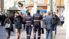 Rijeka - pripadnici Civilne zaštite u patroli centrom grada