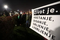 Prosvjednici pred HRT-om, Foto:  Marin Tironi /PIXSELL
