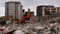 Čišćenje ruševina nakon potresa u Antakyji