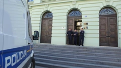Privođenje osumnjičenih za preprodaju droge i duhana na Županijski sud u Osijeku 