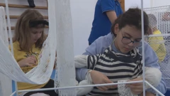 Školarci u Lovranu uče krpati ribarske vrše