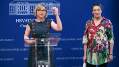 Sandra Benčić i Urša Raukar Gamulin