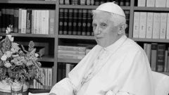 Umro bivši papa Benedikt XVI.