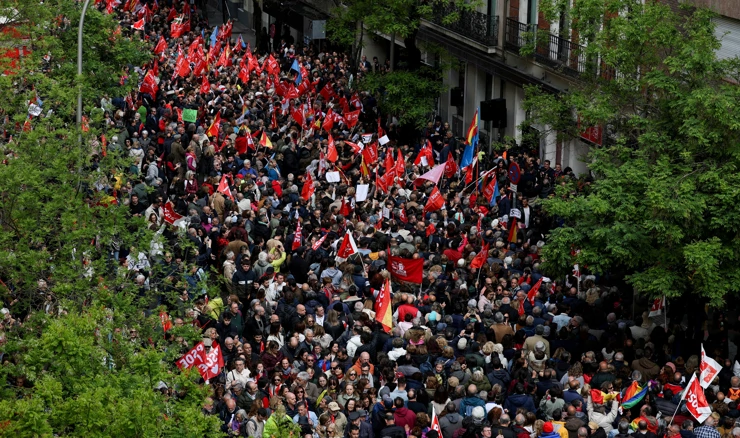 Madrid: Ljudi se okupljaju ispred sjedišta Španjolske socijalističke stranke